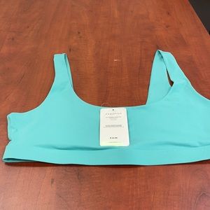 Fabletics sports bra size 2x